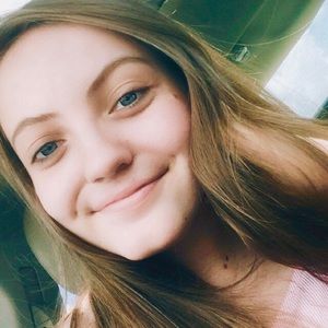 Meet your Posher, Kelli